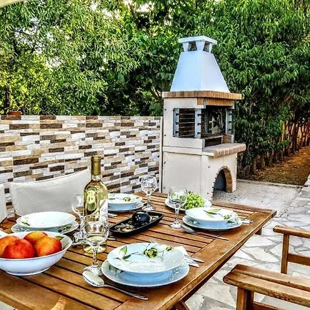 Asterea Near Private Pool And Sea Views Ρατζακλί
